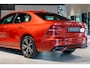Volvo S60 2.0 T6 AWD Twin Engine R-Design Harman-Kardon|ACC|Keyless|18"|Verw-sportstoelen|Camera|Aut8