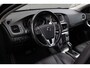 Volvo V40 Cross Country 2.0 T4 Nordic+ | LEDER | PANO | CAMERA | NL-AUTO | TREKHAAK