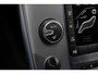 Volvo V40 Cross Country 2.0 T4 Nordic+ | LEDER | PANO | CAMERA | NL-AUTO | TREKHAAK