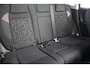 Peugeot 2008 1.2 PureTech Style | Pano | Navi | Lichtmetaal |