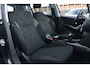 Peugeot 2008 1.2 PureTech Style | Pano | Navi | Lichtmetaal |