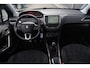Peugeot 2008 1.2 PureTech Style | Pano | Navi | Lichtmetaal |