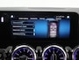 Mercedes-Benz EQA 250 Business Solution Luxury 67 kWh | Achteruitrijcamera | Extra getint glas | Sfeerverlichting | Stoelverwarming |