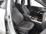 Mercedes-Benz EQA 250 Business Solution Luxury 67 kWh | Achteruitrijcamera | Extra getint glas | Sfeerverlichting | Stoelverwarming |