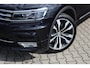 Volkswagen Tiguan 2.0 TSI 4Motion R-Line | Pano | Leder | Trekhaak | 360 Camera |