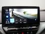 Volkswagen ID.4 Pro 77 kWh 204pk Dealer O.H. | Adaptive Cruise | 360 Camera | Alcantara Sportstoelen & Stuur Verwarmd | Keyless | Blis | Sfeerverlichting | Apple Carplay | Navigatie | DAB | 21"L.M |