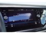 Volkswagen Taigo 1.0 TSI Life Business+Matrix-Led+Vitrual+Pano-dak+stoel-verw+Navigatie+17"Lmv+Afn-trekhaak = 21-DECEMBER 2022