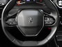 Peugeot 2008 130PK Active Pack | 1ste eigenaar | Parkeersensoren | Climate Control | Cruise Control | AppleCarPlay/AndroidAuto | LED lampen | 16"LMV | Isofix | DAB Radio | lederen Stuurwiel |