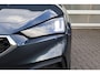 SEAT Leon 1.0 TSI 110pk Style | All Seasonbanden | Parkeersensoren Achter | Apple CarPlay/ Android Auto | Airco Automatische | Cruise Control