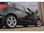 BMW 2-Serie Active Tourer 225xe Luxury | Driving Assistant Plus | Panoramadak | Fileassistent | Active Cruise control | Head-up | HiFi audio | Sportstoelen | Rijstrooksensor | Keyless entry