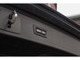 BMW 2-Serie Active Tourer 225xe Luxury | Driving Assistant Plus | Panoramadak | Fileassistent | Active Cruise control | Head-up | HiFi audio | Sportstoelen | Rijstrooksensor | Keyless entry