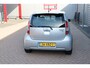 Daihatsu Sirion 2 1.0-12V 100th. Anniversary O.a: Airco, Radio/CD, A.B, L.M, 4-seiz, Rijklaar. Etc. All-in prijs!
