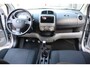 Daihatsu Sirion 2 1.0-12V 100th. Anniversary O.a: Airco, Radio/CD, A.B, L.M, 4-seiz, Rijklaar. Etc. All-in prijs!