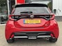 Toyota Yaris 1.5 Hybrid GR Sport PANORAMA DAK 18 INCH LICHT METALEN VELGEN STOEL/STUUR VERWARMING HEAD UP DISPLAY BI-TONE.