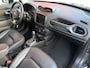 Jeep Renegade 1.5T e-Hybrid S 190PK AUTOMAAT | Black line| Lichtmetalen velgen| Parkeer sensoren V\A| Navigatie| Camera| Climate Control| 4WD drive| Leer| elec. stoel| Reservewiel|