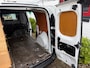 Dacia Dokker Van 1.5 dCi 75pk Ambiance/ Imperiaal/ Trekhaak/ Airco/ Vloer + wandplaten/ Navigatie/ Bluetooth/ 1 Eigenaar/ NAP