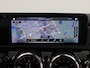Mercedes-Benz A-klasse 180 AMG Line | Night | Panoramadak | Stoelverwarming | Widescreen |