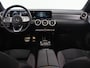 Mercedes-Benz A-klasse 180 AMG Line | Night | Panoramadak | Stoelverwarming | Widescreen |