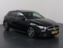 Mercedes-Benz A-klasse 180 AMG Line | Night | Panoramadak | Stoelverwarming | Widescreen |