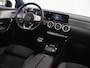 Mercedes-Benz A-klasse 180 AMG Line | Night | Panoramadak | Stoelverwarming | Widescreen |