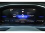 Volkswagen T-Roc 1.5 TSI 150pk DSG Life Edition | Achteruitrijcamera | Stoelverwarming | Trekhaak