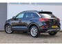 Volkswagen T-Roc 1.5 TSI 150pk DSG Life Edition | Achteruitrijcamera | Stoelverwarming | Trekhaak