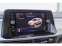Volkswagen T-Roc 1.5 TSI 150pk DSG Life Edition | Achteruitrijcamera | Stoelverwarming | Trekhaak