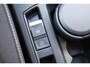 Volkswagen T-Roc 1.5 TSI 150pk DSG Life Edition | Achteruitrijcamera | Stoelverwarming | Trekhaak