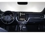 Volvo XC60 T6 Recharge AWD Plus Black Edition - Panorama/schuifdak - IntelliSafe Assist & Surround - 360º Camera - Harman/Kardon audio - Verwarmde voorstoelen, stuur & achterbank - Parkeersensoren voor & achter - Elektr. bedienb. voorstoelen met geheugen - Head up display - Draadloze tel. lader - Extra getint glas - 21' LMV