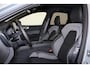 Volvo XC60 T6 Recharge AWD Plus Black Edition - Panorama/schuifdak - IntelliSafe Assist & Surround - 360º Camera - Harman/Kardon audio - Verwarmde voorstoelen, stuur & achterbank - Parkeersensoren voor & achter - Elektr. bedienb. voorstoelen met geheugen - Head up display - Draadloze tel. lader - Extra getint glas - 21' LMV