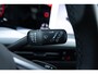 Volkswagen Golf 1.0 eTSI DSG Life Business | Achteruitrijcamera | Parkeersensoren | Climate Control | Keyless Entry | Cruise Control Adaptief | LED Koplampen | Stoelverwarming | Navigatie Discover Pro | Apple Carplay | Android Auto
