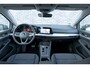 Volkswagen Golf 1.0 eTSI DSG Life Business | Achteruitrijcamera | Parkeersensoren | Climate Control | Keyless Entry | Cruise Control Adaptief | LED Koplampen | Stoelverwarming | Navigatie Discover Pro | Apple Carplay | Android Auto