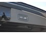 Volvo V60 T8 Plug-in hybrid AWD Plus Dark | Panoramadak | Trekhaak | Verwarmbare voorstoelen, achterbank en stuurwiel | Head-up display | 360 graden camera | Premium audio by Harman Kardon |