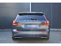 Volvo V60 T8 Plug-in hybrid AWD Plus Dark | Panoramadak | Trekhaak | Verwarmbare voorstoelen, achterbank en stuurwiel | Head-up display | 360 graden camera | Premium audio by Harman Kardon |