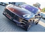 Porsche Macan 3.6 Turbo Exclusive Performance Edition 441PK | Dealer onderhouden | Mahagoni Metallic | Sport uitlaat | ACC | Pano