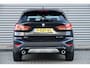 BMW X1 sDrive20i Orange Edition | Panoramadak | Head-up | Camera | DAB |