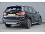 BMW X1 sDrive20i Orange Edition | Panoramadak | Head-up | Camera | DAB |