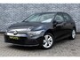 Volkswagen Golf 1.0 eTSI DSG Life | Navigatie Discover Media | Apple Carplay | Android Auto | LED Koplampen | Cruise Control Adaptief | Climate Control | Lichtmetalen Velgen
