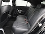 Mercedes-Benz A-klasse 180 Business Solution Luxury | Apple Carplay / Android Auto | Sfeerverlichting | Achteruitrijcamera | Parkeersensoren | Stoelverwarming |