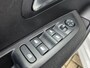 Peugeot 208 1.2 PureTech Active | Airco | Parkeersensoren | Apple Carplay | Lichtmetalen Velgen | Dealer Onderhouden |