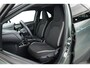 Toyota Aygo X 1.0 VVT-i MT Envy | Rijklaar! | Adapt. Cruise | Two-Tone | Camera | Stoelverw. | Navi | Keyless | Apple CarPlay | All Season