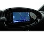 Toyota Aygo X 1.0 VVT-i MT Envy | Rijklaar! | Adapt. Cruise | Two-Tone | Camera | Stoelverw. | Navi | Keyless | Apple CarPlay | All Season