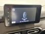 Dacia Sandero 90PK TCe Expression Automaat | Cruise Control | Parkeersensoren | Apple Carplay/Android Auto | Bluetooth | Armsteun | LED Koplampen | Licht & Regen Sensor |