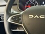 Dacia Sandero 90PK TCe Expression Automaat | Cruise Control | Parkeersensoren | Apple Carplay/Android Auto | Bluetooth | Armsteun | LED Koplampen | Licht & Regen Sensor |
