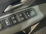 Dacia Sandero 90PK TCe Expression Automaat | Cruise Control | Parkeersensoren | Apple Carplay/Android Auto | Bluetooth | Armsteun | LED Koplampen | Licht & Regen Sensor |
