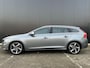 Volvo V60 1.5 T3 R-Design Navigatie / Parkeerverwarming / Stoelverwarming / verwarmbaar voorruit / High Performance Audio
