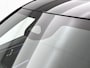 Mercedes-Benz C-klasse 300 e Business Solution Luxury | Winterpakket | Trekhaak | Panoramaschuifdak | Warmtewerend, donkergetint glas | GUARD 360° Plus | Sierdelen diamantpatroon zilvergrijs | 18 inch vijf-dubbelspaaks lichtmetalen velgen |