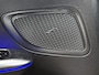 Mercedes-Benz C-klasse 300 e Business Solution Luxury | Winterpakket | Trekhaak | Panoramaschuifdak | Warmtewerend, donkergetint glas | GUARD 360° Plus | Sierdelen diamantpatroon zilvergrijs | 18 inch vijf-dubbelspaaks lichtmetalen velgen |