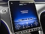 Mercedes-Benz C-klasse 300 e Business Solution Luxury | Winterpakket | Trekhaak | Panoramaschuifdak | Warmtewerend, donkergetint glas | GUARD 360° Plus | Sierdelen diamantpatroon zilvergrijs | 18 inch vijf-dubbelspaaks lichtmetalen velgen |