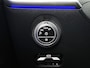 Mercedes-Benz C-klasse 300 e Business Solution Luxury | Winterpakket | Trekhaak | Panoramaschuifdak | Warmtewerend, donkergetint glas | GUARD 360° Plus | Sierdelen diamantpatroon zilvergrijs | 18 inch vijf-dubbelspaaks lichtmetalen velgen |